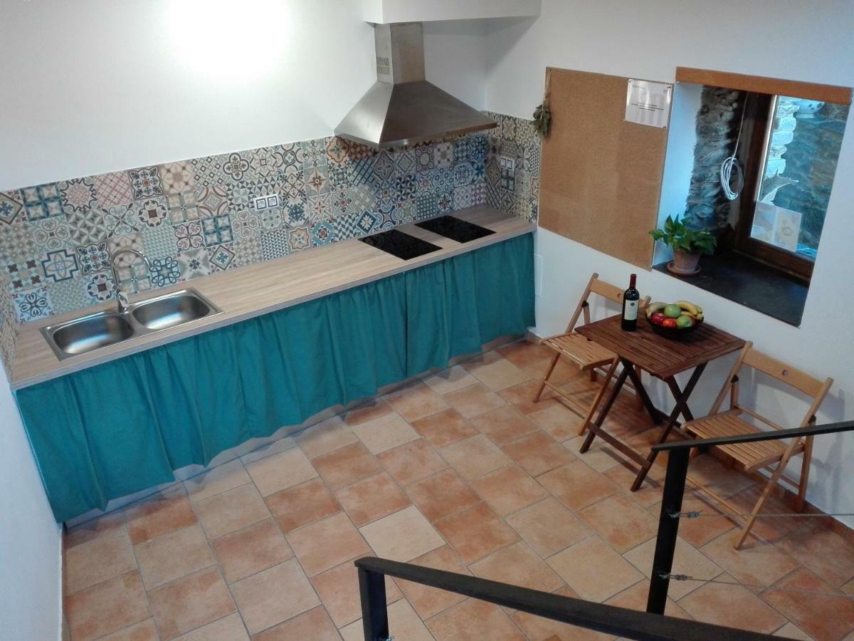 Refugi Casa Canelo Rodes Zewnętrze zdjęcie